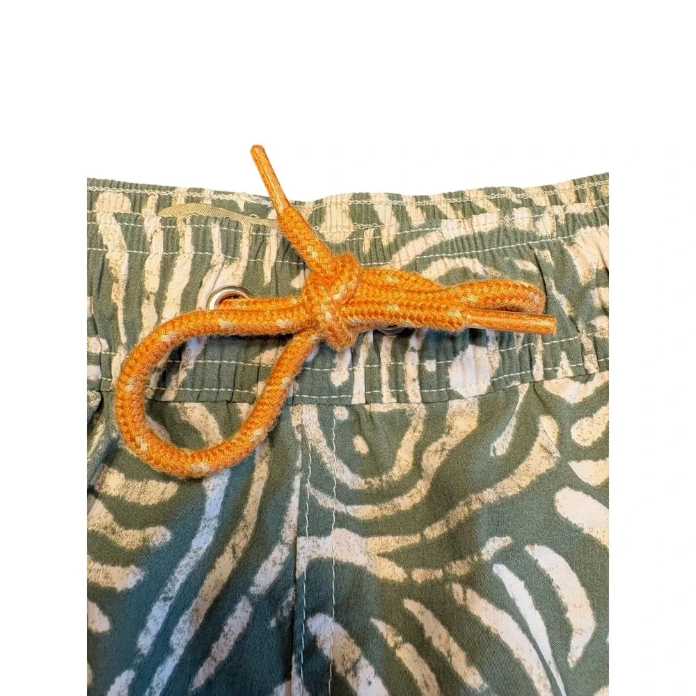 J. Crew Mens Swim‎ Trunks XS Green 6 inch stretch Batik Mesh Lined Board Shorts